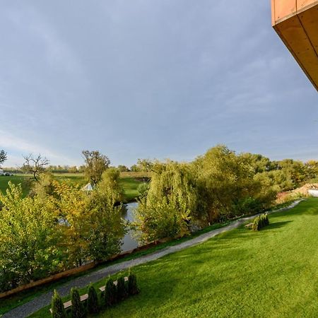 Il Lago - Azur - Cozy Luxurious Smart Home By The Lake Voluntari Exterior foto